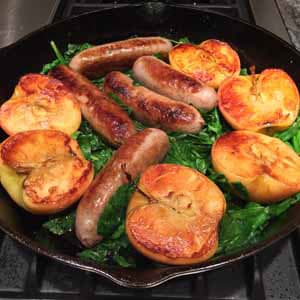 pan seared sausage with apples and spinach